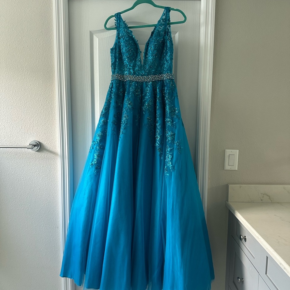 Jovani Vibrant Blue Formal Dress